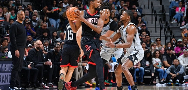 Kevin Durant, a los Spurs. Foto: gettyimages