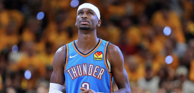 Shai Gilgeous-Alexander no pudo evitar la derrota de OKC ante los Spurs. 