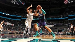 Willy Hernángomez junto a Nikola Mirotic | Foto: nba.com