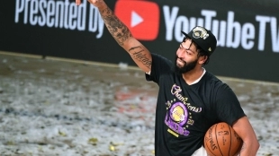 Anthony Davis con Los Angeles Lakers.