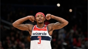 Bradley Beal, rumores NBA Lakers y Sixers. Foto: gettyimages