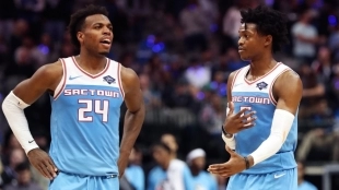 De'Aaron Fox y Buddy Hield, principales estrellas de Sacramento Kings.