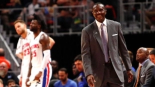 Dwane Casey, nuevo entrenador de Detroit Pistons