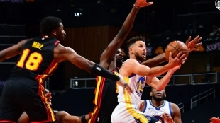 Stephen Curry, frustrado por crisis de Golden State Warriors. Foto: gettyimages