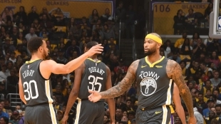 Curry, Durant y Cousins en el Staples Center. Foto: @warriors