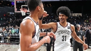 Allen y Dinwiddie son dos piezas claves del futuro de la franquicia. Foto: nba.com