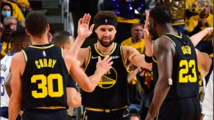 Klay, Curry y Green, estrellas de Golden State Warriors.