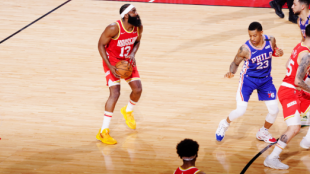 Insisten desde Philadelphia: James Harden es un objetivo "Foto: USA Today"