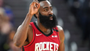 Carrera por James Harden: Brooklyn Nets y Philadelphia Sixers, los posibles destinos del escolta "Foto: HoopsHype"