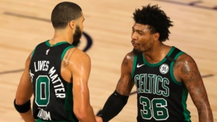 Jayson Tatum y Marcus Smart, estrellas de Boston Celtics.
