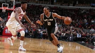 Jimmy Butler y Kawhi Leonard en un partido de la temporada 16/17. Foto: nba.com