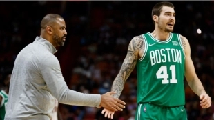 Juancho Hernangómez no está contando para Ime Udoka en Boston Celtics. 