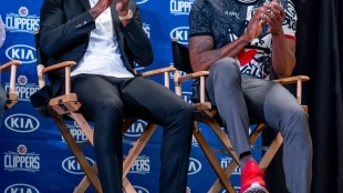 Las dos estrellas en su presentación. Foto: @LAClippers