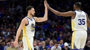 Klay Thompson y Kevin Durant, ambos agentes libres a partir del 1 de julio.