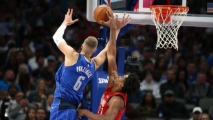 Kristaps Porzingis, jugador de Dallas Mavericks.