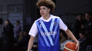 LaMelo Ball, en su época en el Vytautas lituano