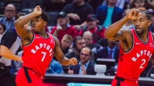 Lowry y DeRozan, ante los Cavs.