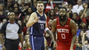 Doncic y Harden, en uno de sus enfrentamientos