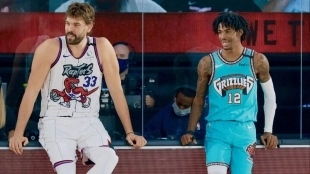 Marc Gasol y Ja Morant, en un Raptors-Grizzlies de hace tres temporadas. 