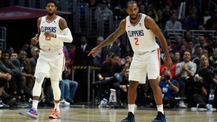 Kawhi Leonard y Paul George | Foto: nba.com