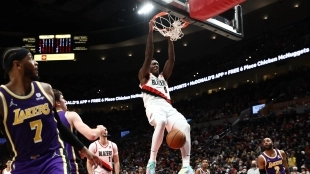 Portland Trail Blazers consigue la victoria ante Los Angeles Lakers.