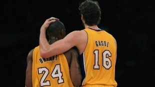 Pau Gasol y Kobe Bryant.