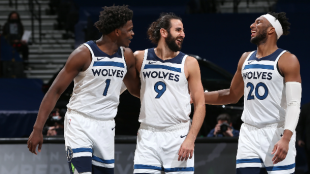 Ricky Rubio y Anthony Edwards, estrellas de Minnesota Timberwolves. 