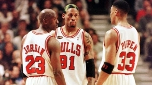 Michael Jordan, Dennis Rodman y Scottie Pippen.