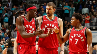 Siakam, Marc Gasol y Lowry, en un partido de los Raptors.