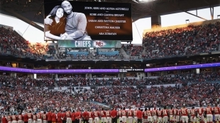 Homenaje a Kobe Bryant durante la Super Bowl.