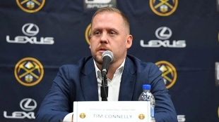 Tim Connelly construyó a estos Nuggets que van segundos del Oeste. Foto: NBA.com