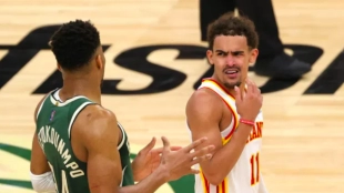 Trae Young y Giannis Antetokounmpo, estrellas de Bucks y Hawks.