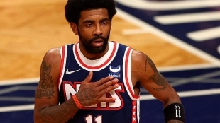 Kyrie Irving, crítico con la vacuna