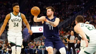 Anteto vs. Doncic en un Bucks-Mavs.