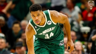 Giannis Antetokounmpo, estrella de Milwaukee Bucks. 