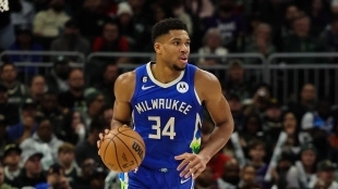 Giannis Antetokounmpo, estrella de Milwaukee Bucks.