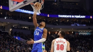 Giannis Antetokounmpo, locura de estadísticas NBA. Foto: gettyimages