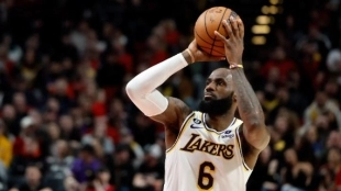 LeBron James, estrella de Los Angeles Lakers. 