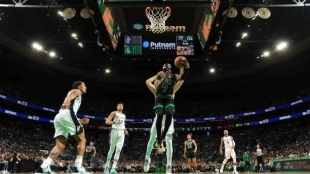 Boston Celtics y Milwaukee Bucks, lucha liderato NBA. Foto: gettyimages