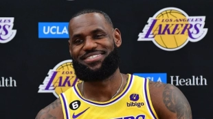 LeBron James, estrella de Los Angeles Lakers. 