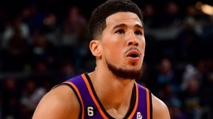 Devin Booker, estrella de Phoenix Suns.