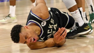 Giannis Antetokounmpo, estrella de Milwaukee Bucks. 
