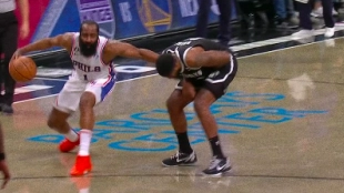 James Harden golpeó a O'Neal.