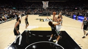 Rudy Gobert, vergonzoso puñetazo. Foto: gettyimages