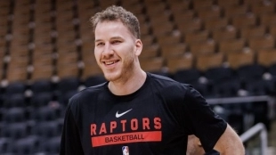 Jakob Poeltl, jugador de Toronto Raptors.