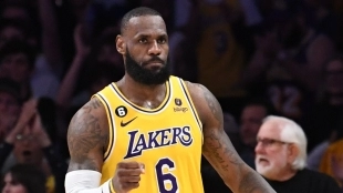 LeBron James, estrella de Los Angeles Lakers.