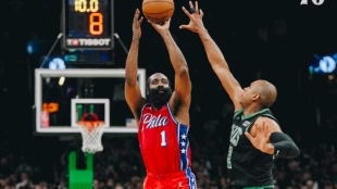 James Harden, estrella de Philadelphia 76ers.