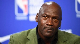 Michael Jordan ha vendido a los Hornets.