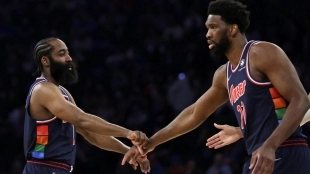 James Harden y Joel Embiid