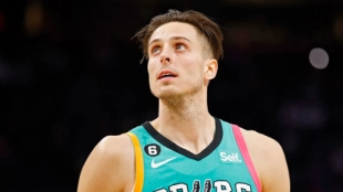 Zach Collins ha ampliado su contrato con los Spurs. 